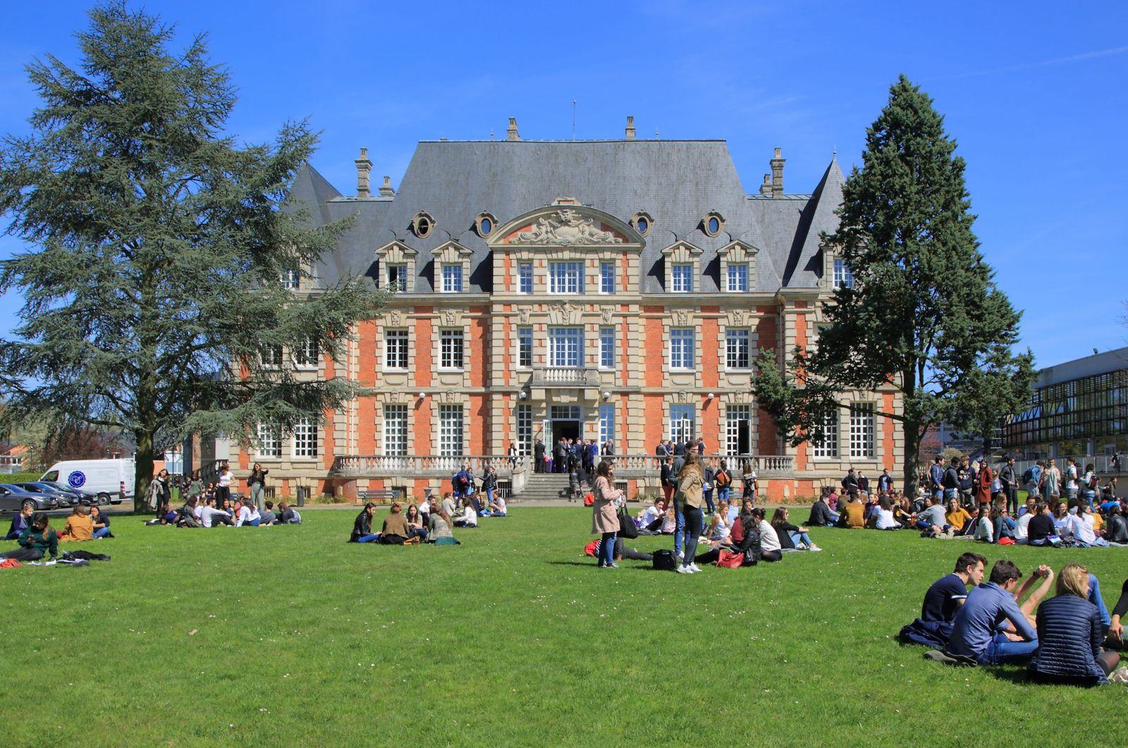 Campus de NEOMA Business School
